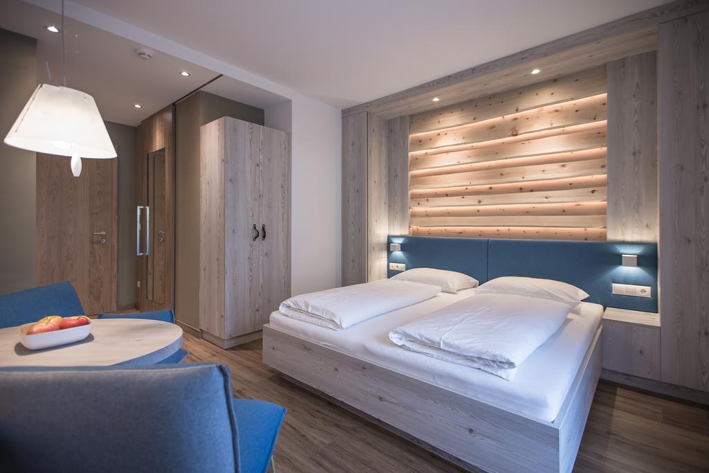 Hotel Garni Andrianerhof Екстер'єр фото